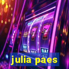 julia paes